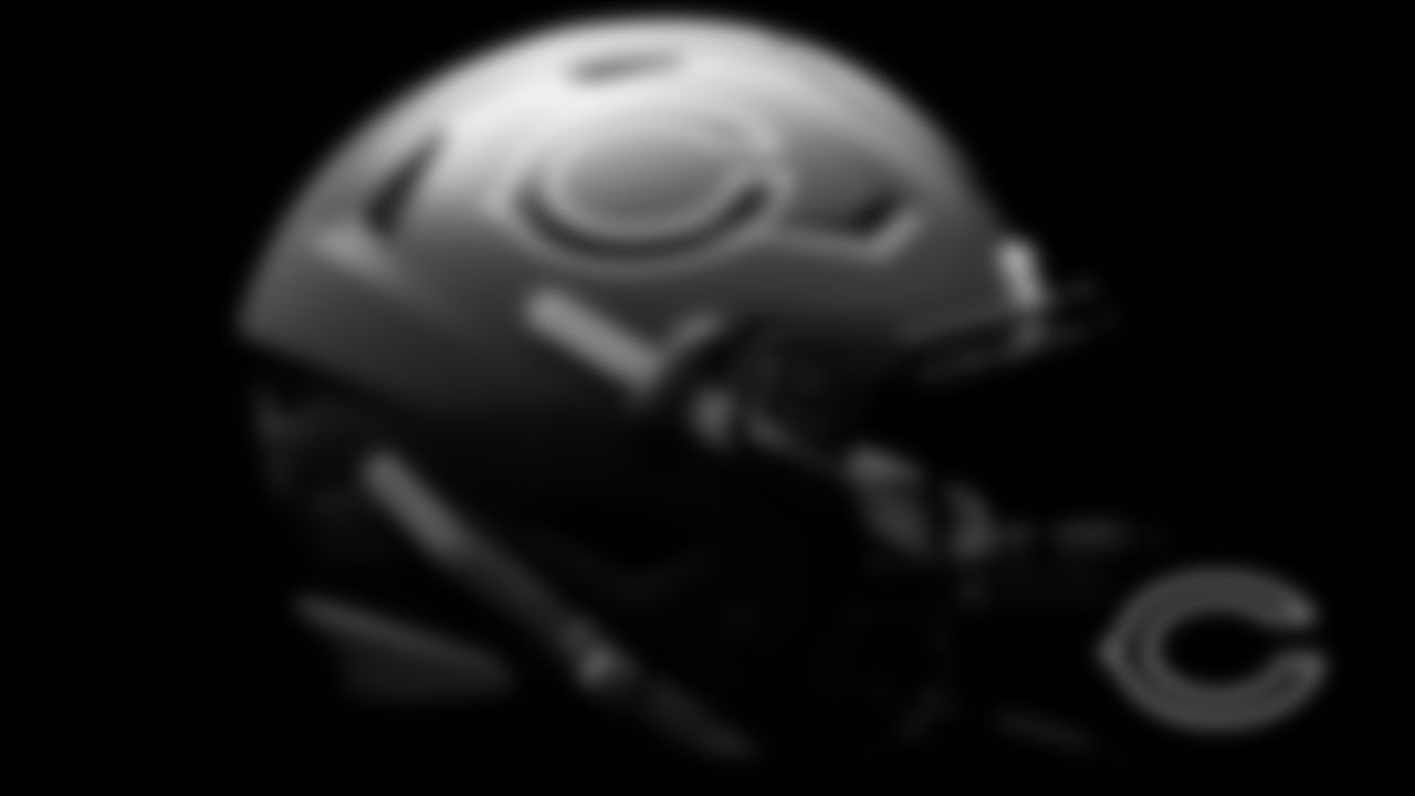 2022_Orange_Helmet_015