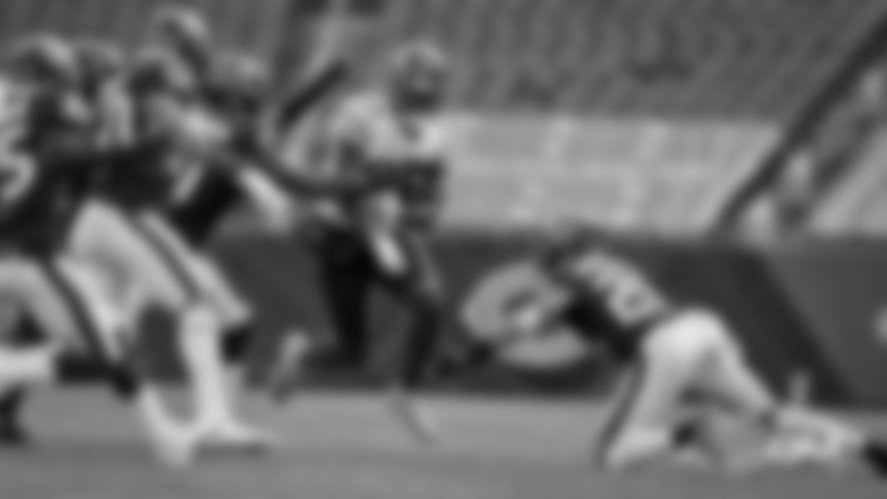 WR Javon Wims