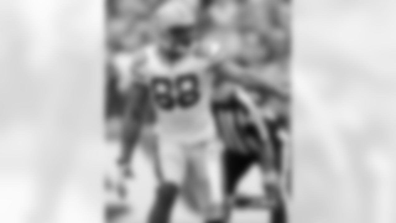 (Backups: 81 Andrew Quarless, 82 Ryan Taylor, 86 Brandon Bostick, 85 Jake Stoneburner)