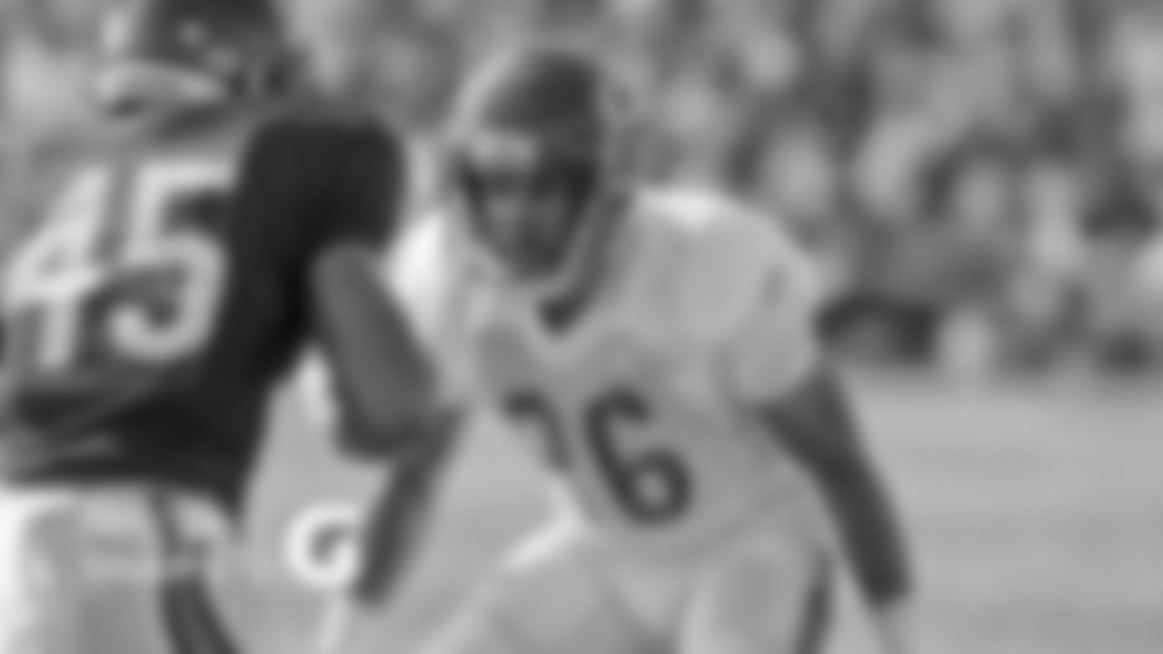 DB DeAndre Houston-Carson