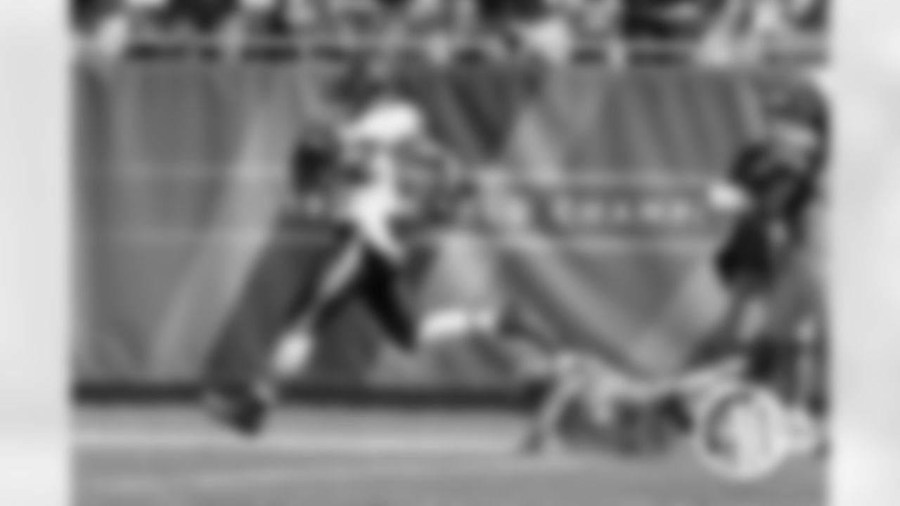 7 catches for 151 yards and two touchdowns versus Detroit.