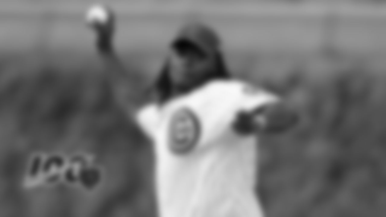 2016
Danny Trevathan, ILB