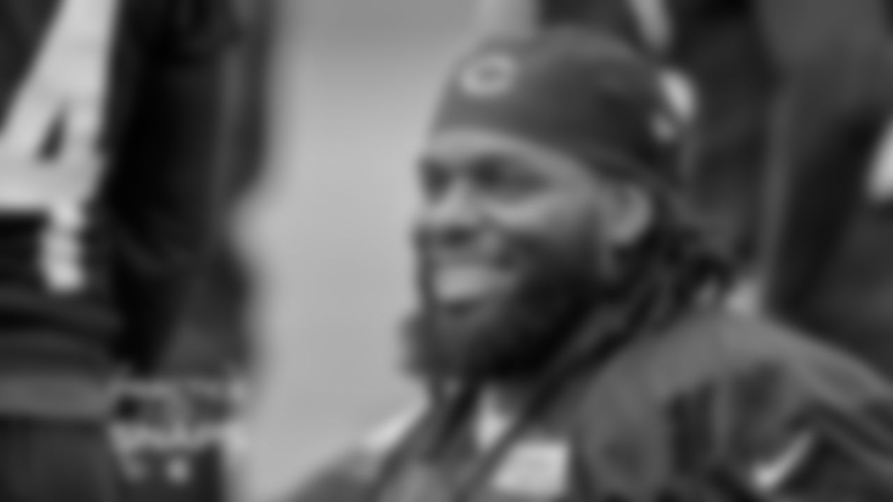 DL John Jenkins