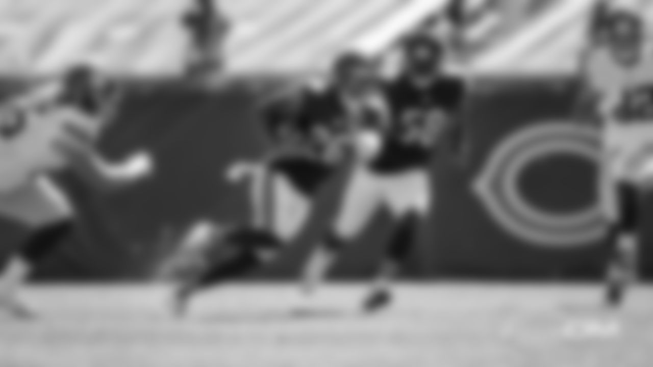 3/25
Signed DB Deon Bush to one-year contract.