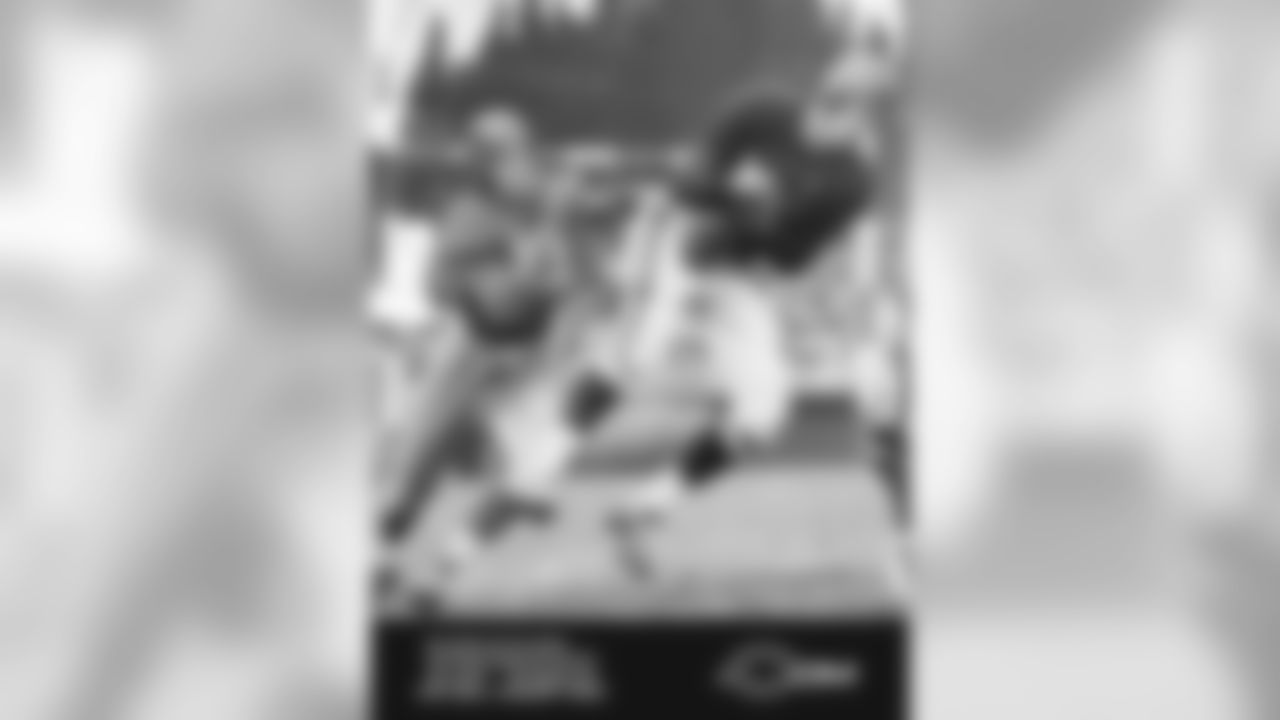 Ken Kavanaugh - End
1940s NFL All-Decade Team