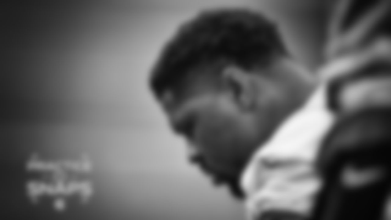 LB Khalil Mack