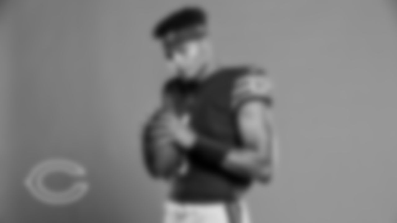 QB Justin Fields