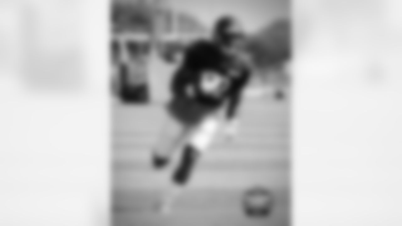 RB Senorise Perry