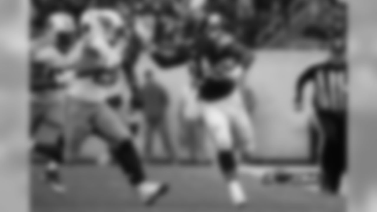 Preseason Week 3: Bears at Titans
Sunday Aug. 27 - Noon CST - at Nissan Stadium
TV: FOX (National) Radio: WBBM (English), WRTO (Spanish)