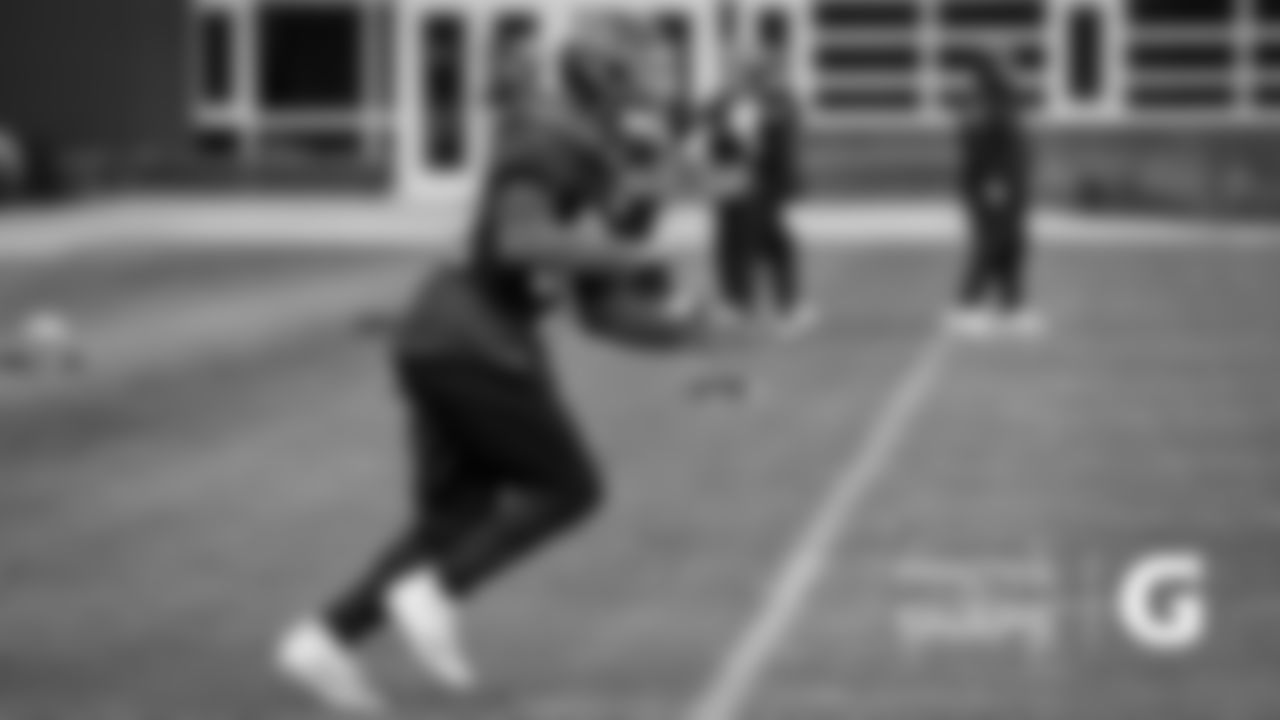 WR Dazz Newsome