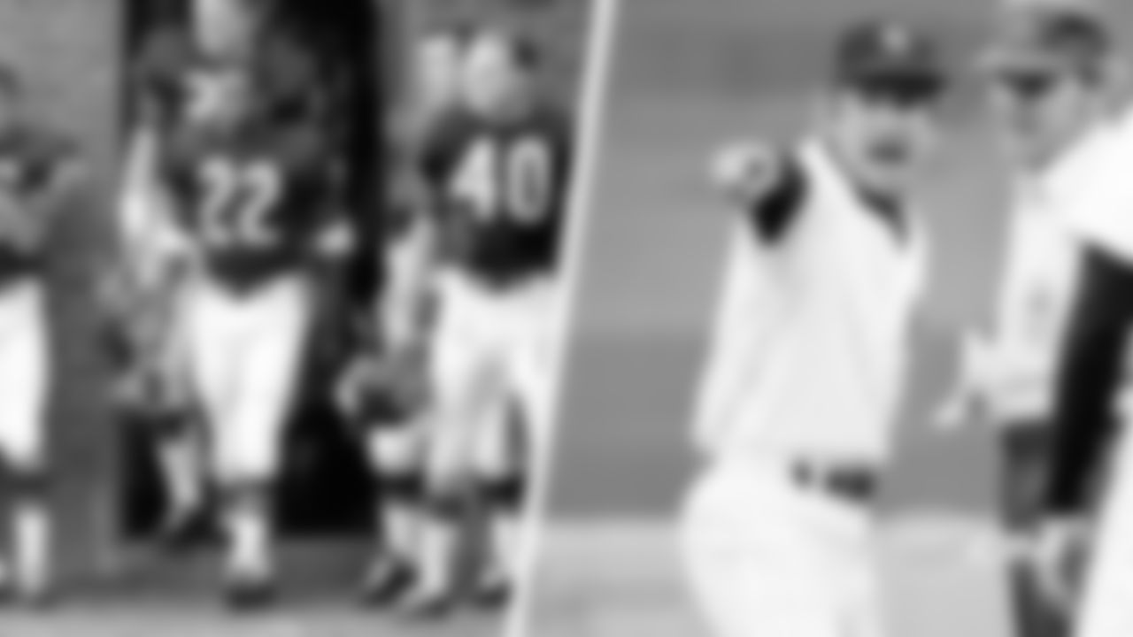 One Billy Martin was a Bears running back from 1962-64. The other was a longtime Major League player and manager whose No. 1 jersey is retired by the New York Yankees.