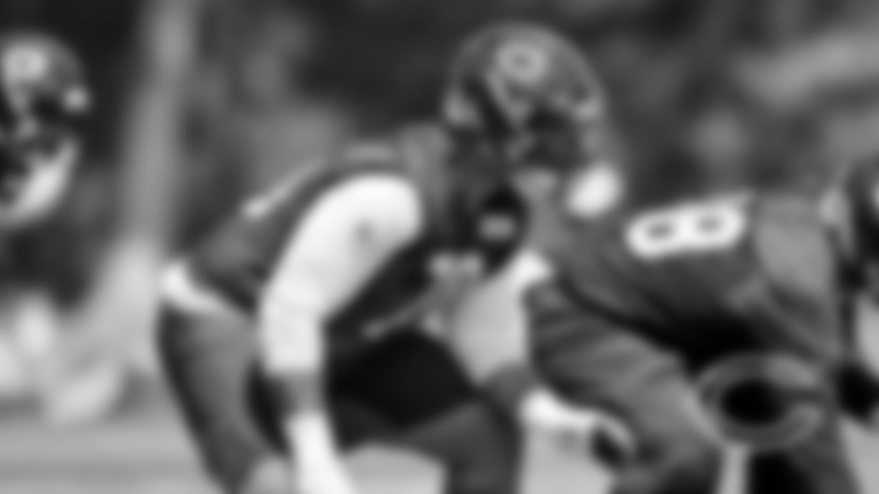 OL Elijah Wilkinson