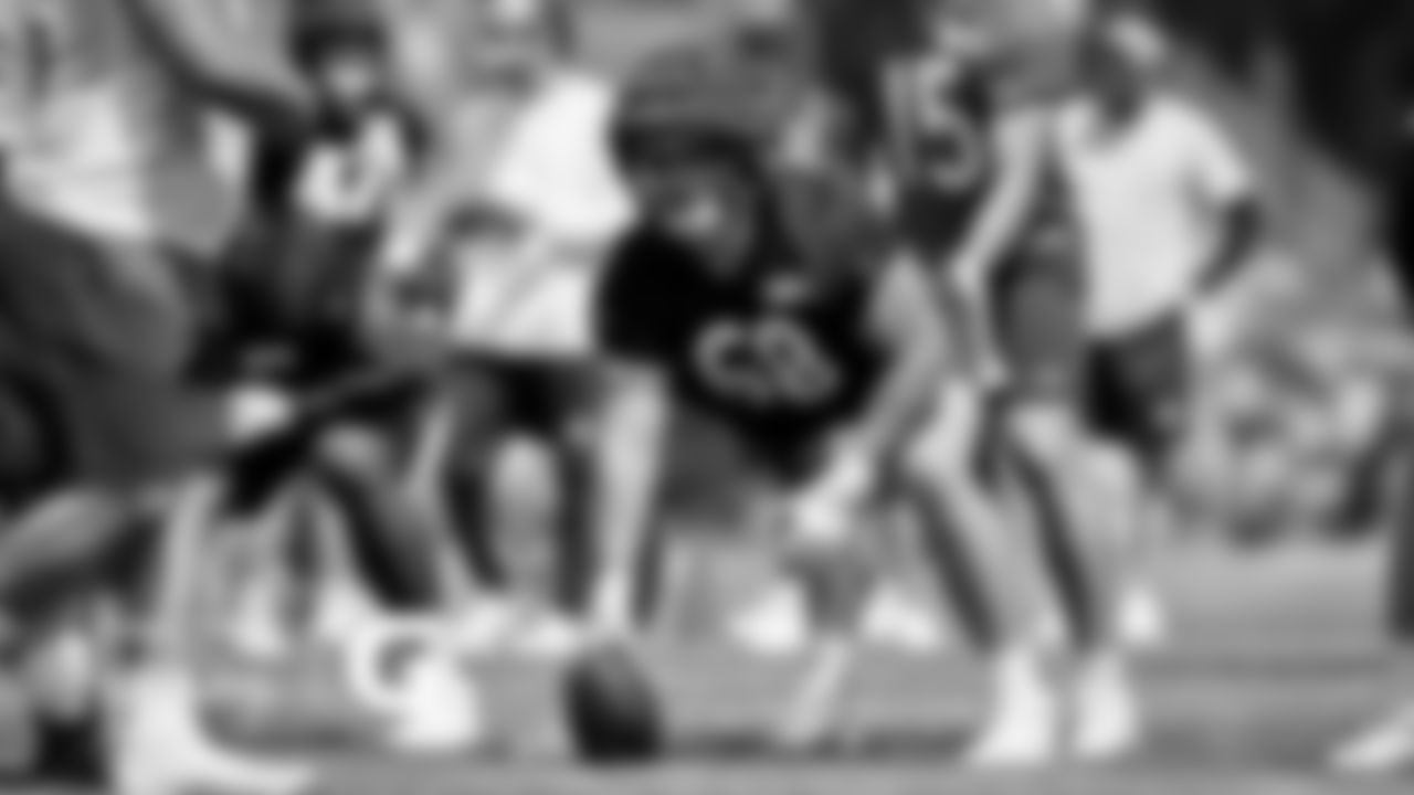 OL Doug Kramer