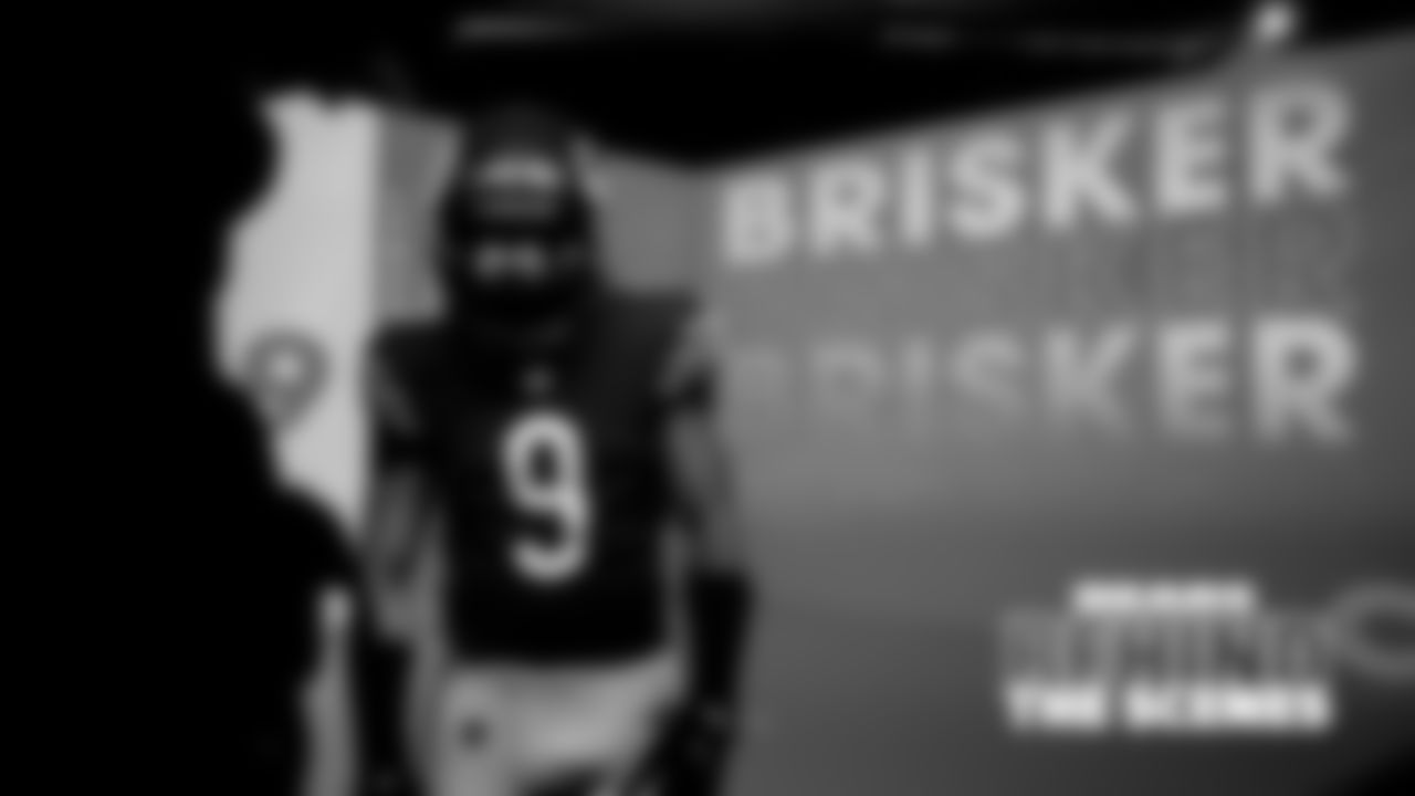 DB Jaquan Brisker