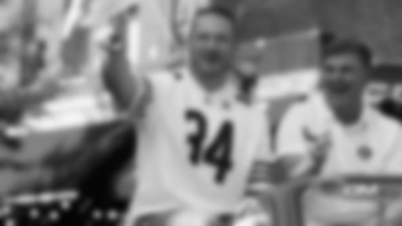 urlacher-21-hof-080418