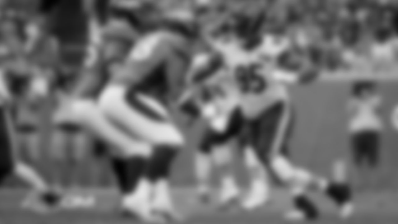 DE Roy Robertson-Harris | #95