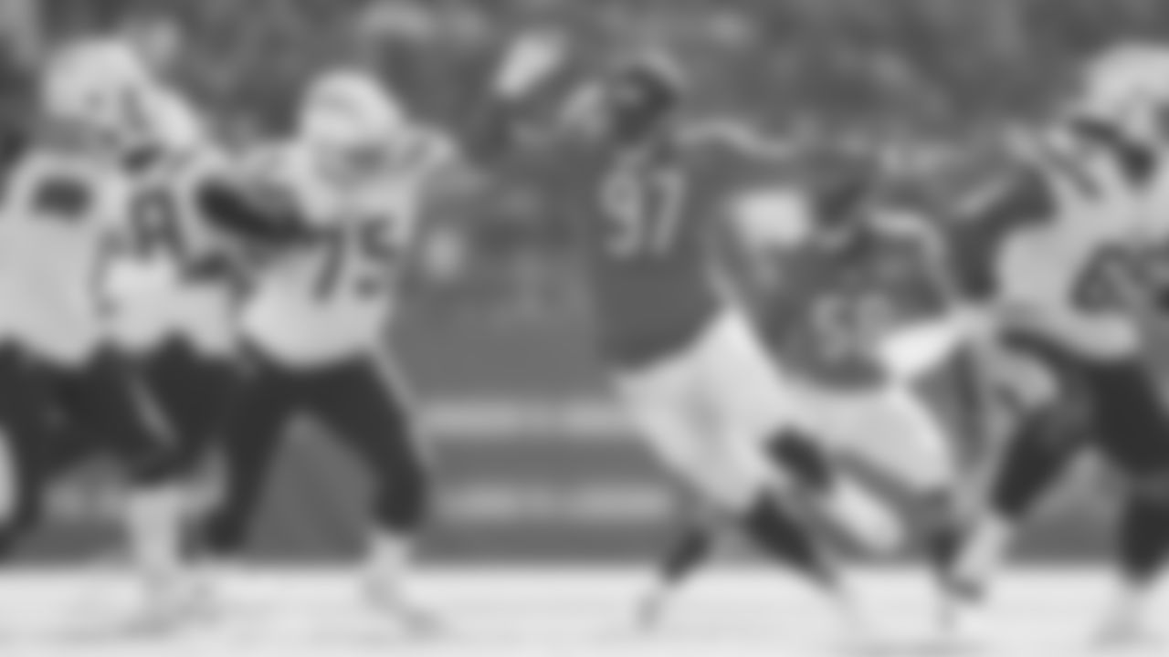 2019: Nick Williams, DL