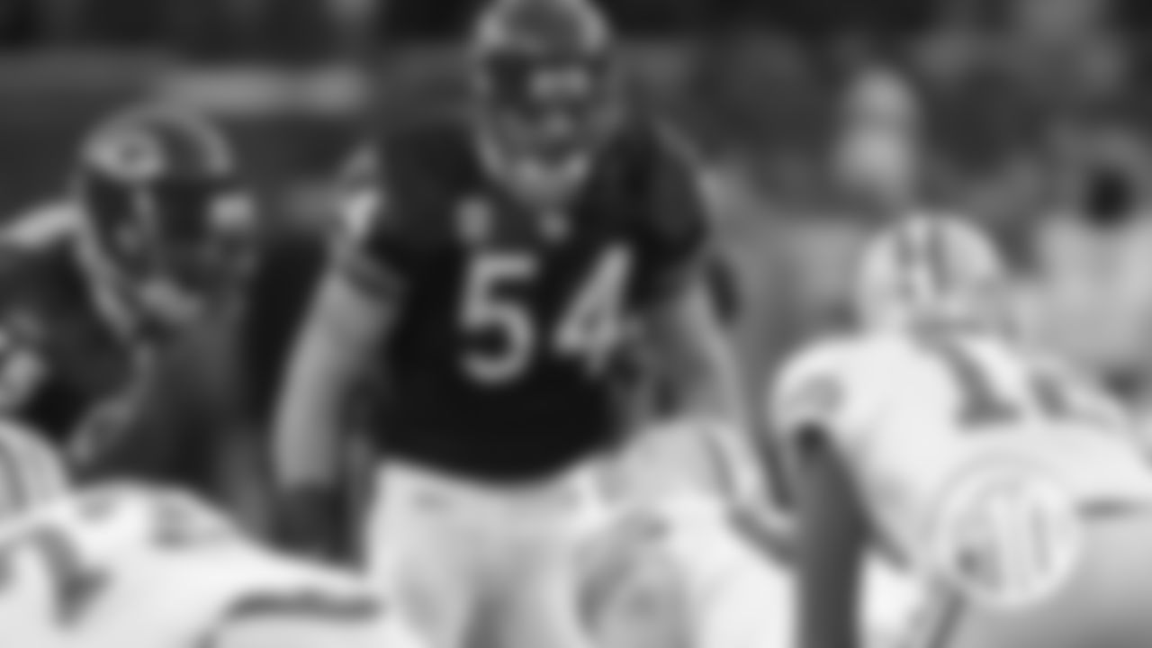(5) Brian Urlacher, middle linebacker (2010-12)
The Hall of Famer played only three seasons in the 2010s, but he was voted to two Pro Bowls. Urlacher had 126 tackles and started all 16 games in 2010 when he helped the Bears win the NFC North and reach the NFC title game and then followed with 102 tackles in 2011.