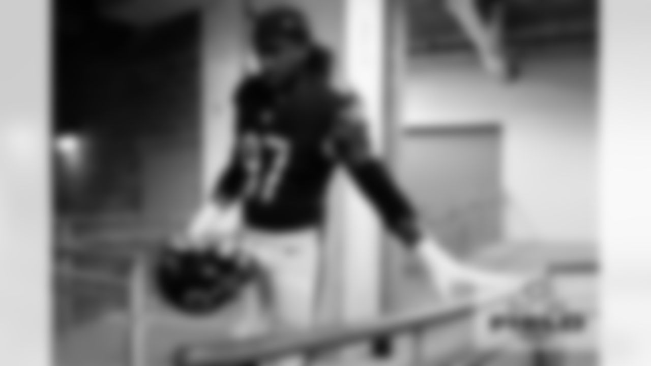 LB Willie Young