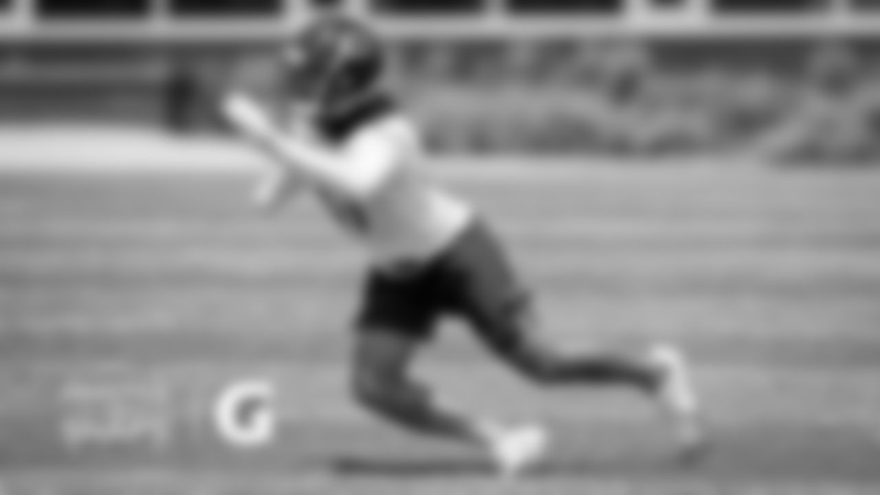 DB Xavier Crawford