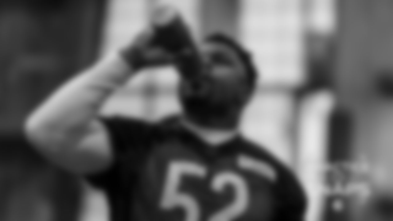 OLB Khalil Mack