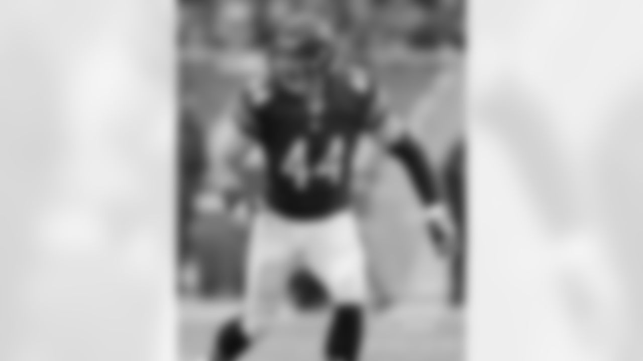 LB Nick Kwiatkoski