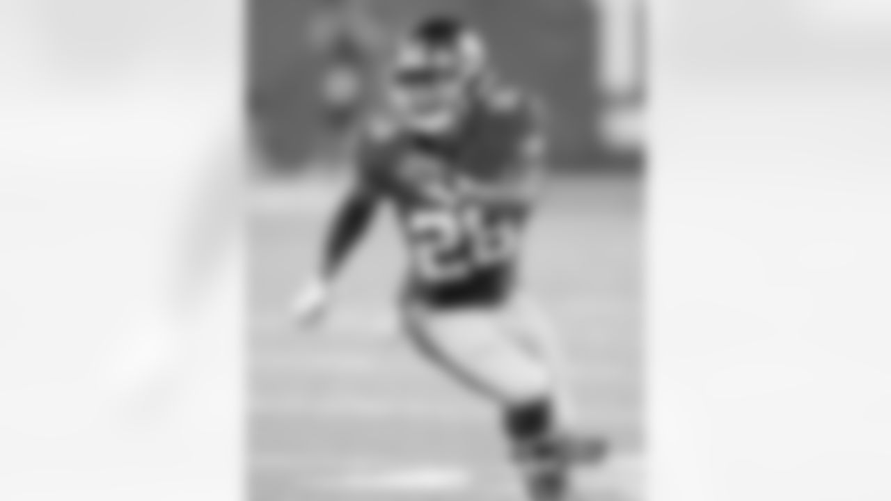 CB Eli Apple, Giants - Apple had a solid first season in the "Big Apple," registering 51 tackles, one interception and seven pass breakups.