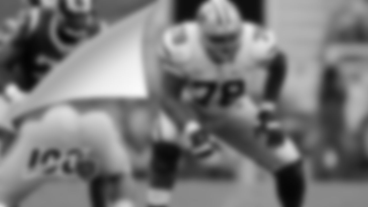 Cornelius Lucas, OL
Kansas State, #4 seed