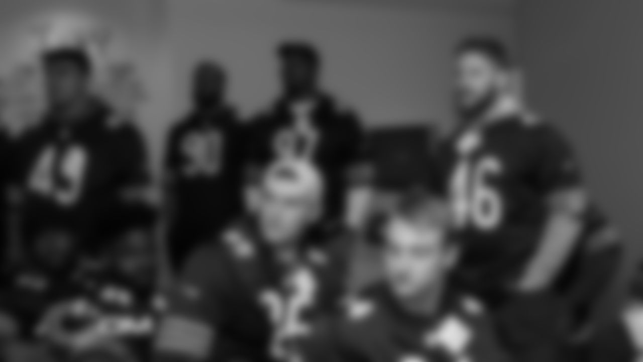 OLB Kylie Fitts, DE Jonathan Bullard, DT Nick Williams, OLB Joel Iyiegbuniwe, TE Daniel Brown, TE Ben Braunecker, FB Michael Burton