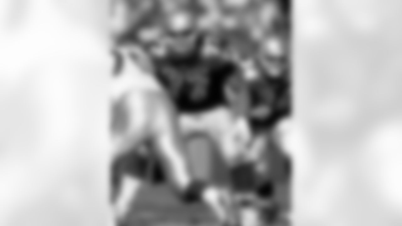 1991 - Pat Harlow, OT - Drafted by the New England Patriots out of USC.