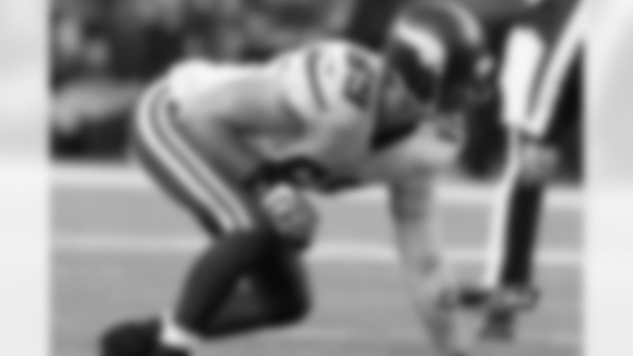 Minnesota Vikings defensive end Jared Allen (69) lines up in a three-part stance.