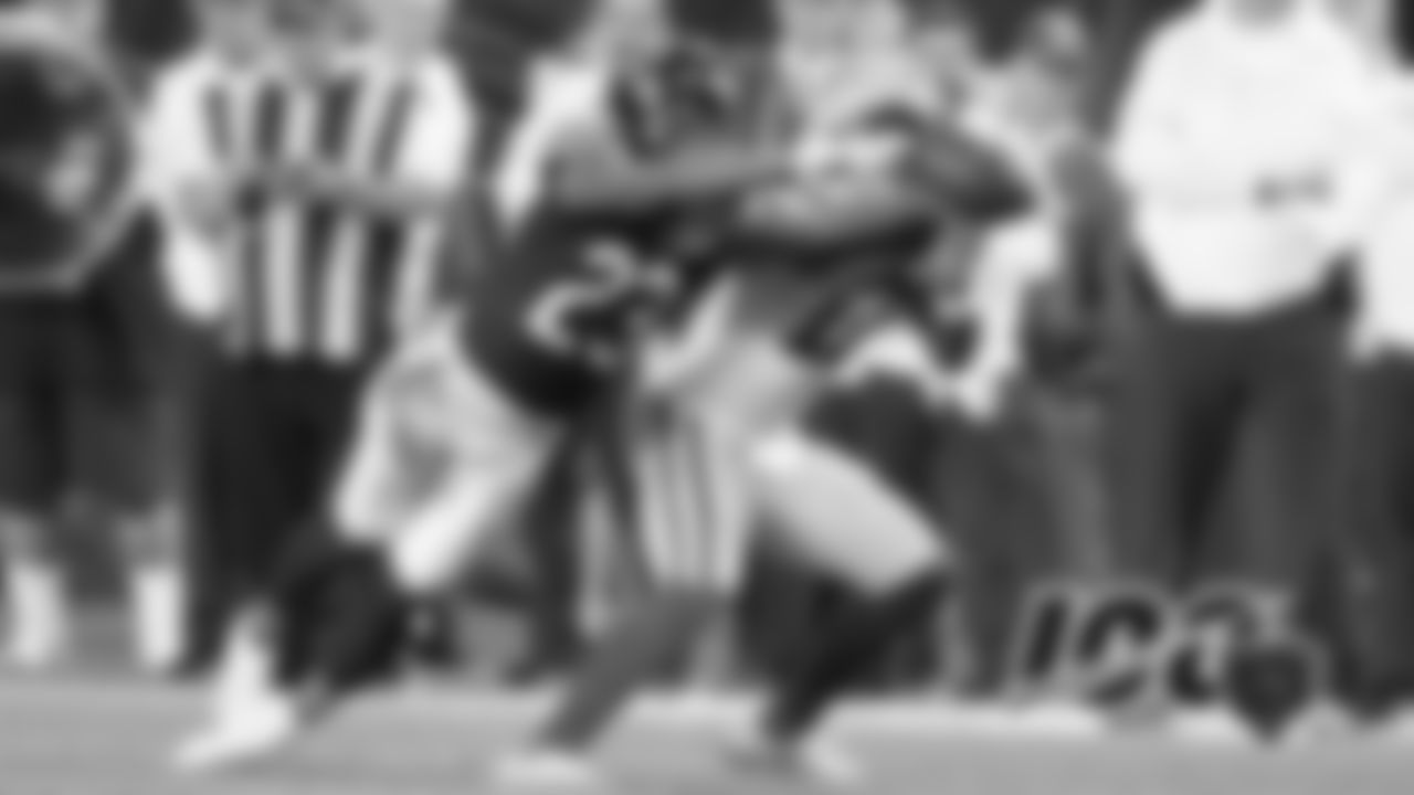 DB Kyle Fuller:
Pass deflections - 5
Interceptions (tied) - 2