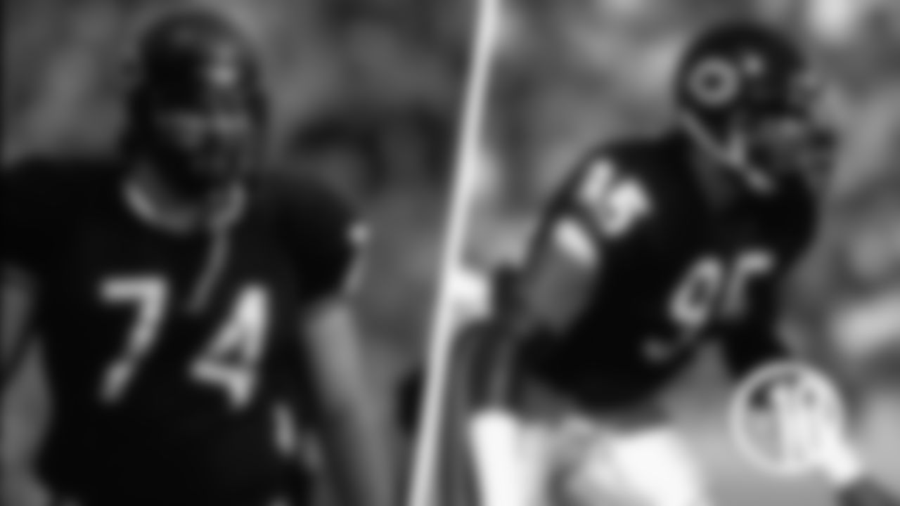 (1) 1983
The 1983 draft produced seven starters on the 1985 Super Bowl championship team, including Hall of Famers Jimbo Covert in the first round and defensive end Richard Dent in the eighth round. The impressive haul also included Willie Gault, Mike Richardson, Dave Duerson, Tom Thayer and Mark Bortz.
