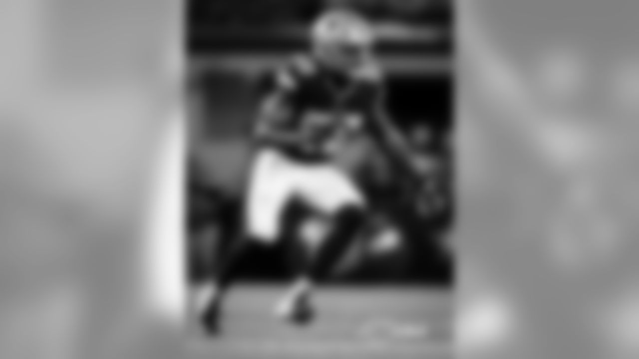 LB Robert Quinn | #94