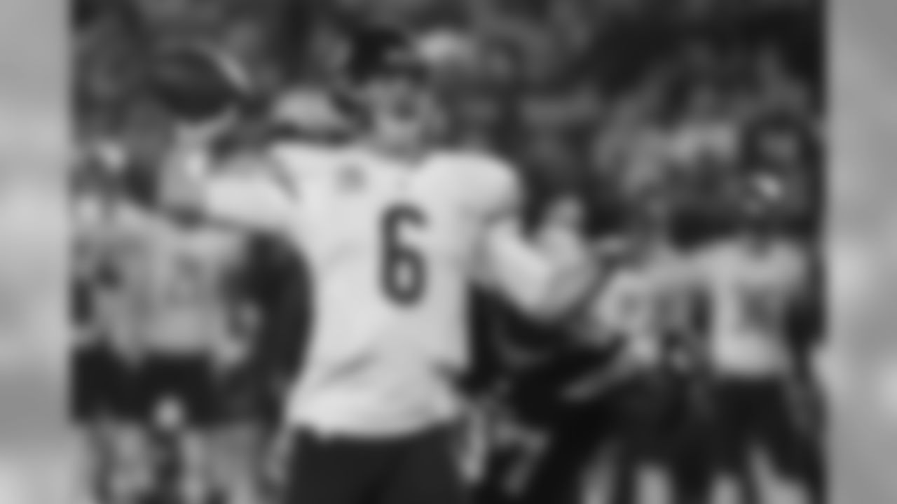 Chicago Bears quarterback Jay Cutler