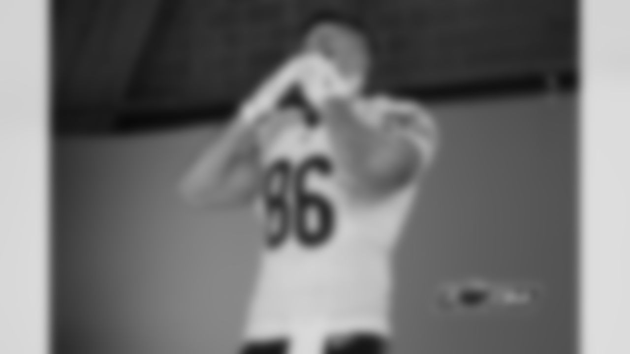 TE Zach Miller