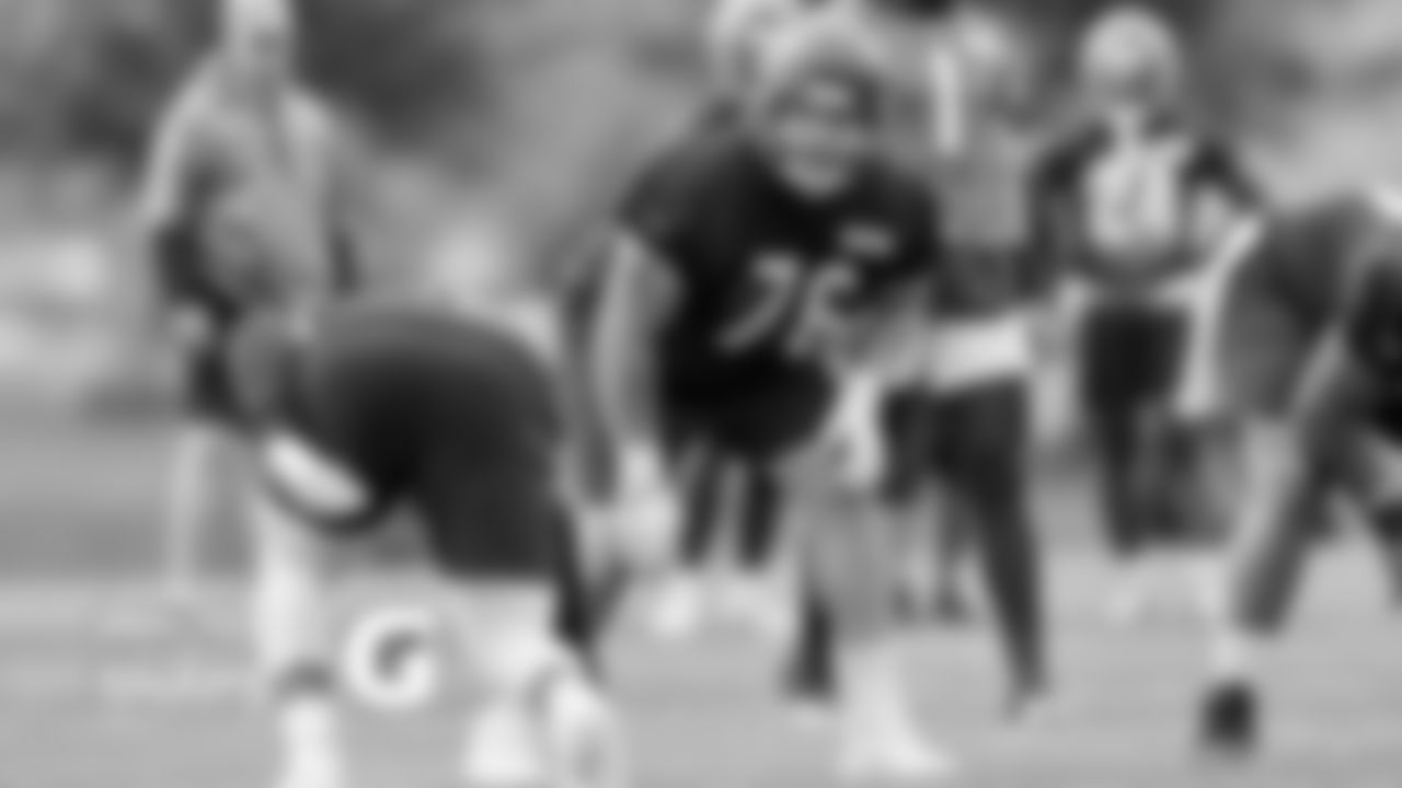 OL Teven Jenkins
