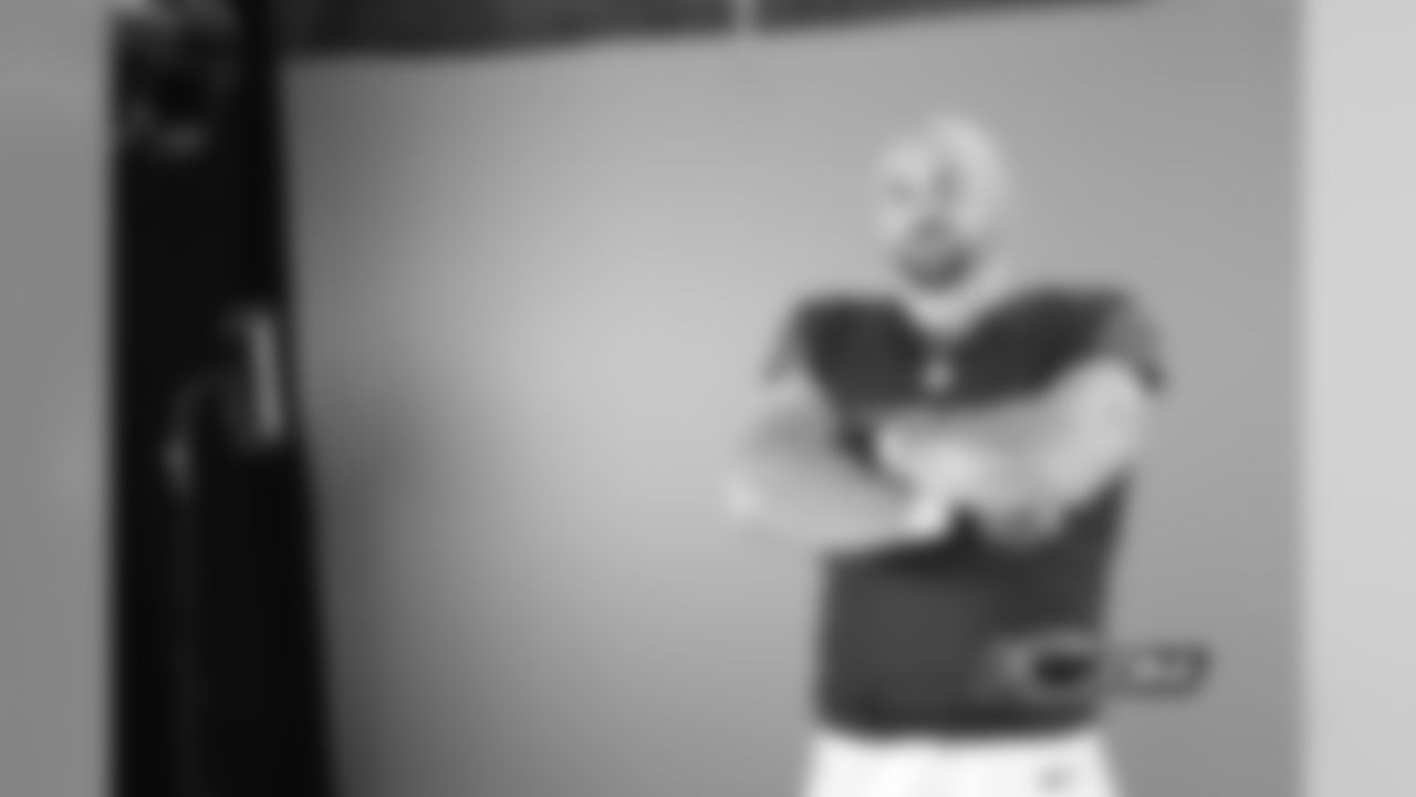 OL Kyle Long