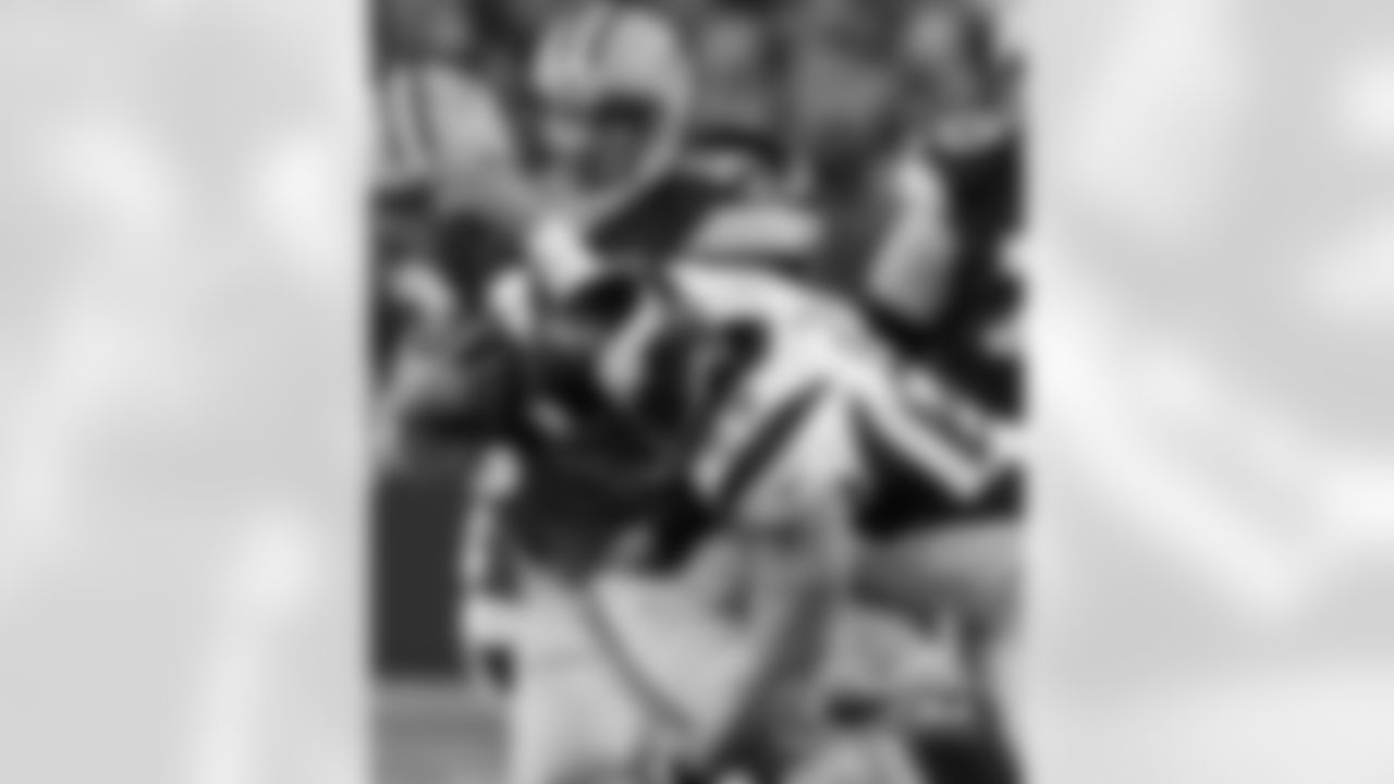 Minnesota Vikings defensive end Jared Allen sacks Green Bay Packers quarterback Aaron Rodgers.