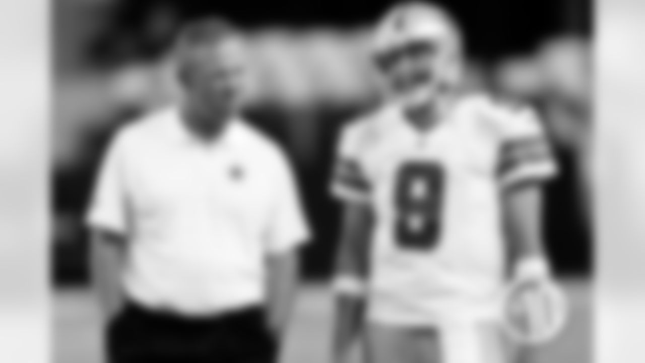 Bears quarterbacks coach: 2004-2006Cowboys quarterbacks coach: 2007-Present