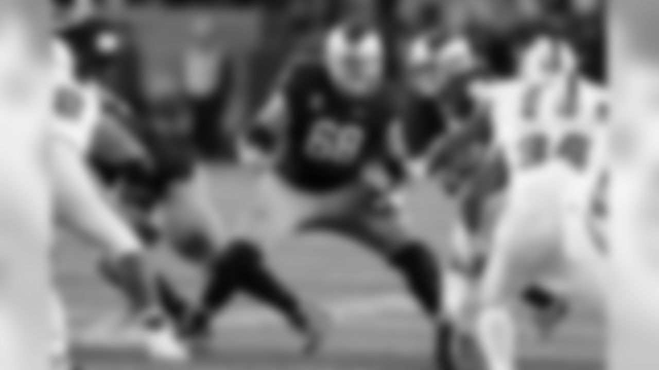 Mike McGlnchey, OL, Notre Dame
Pick #9, San Francisco 49ers
At San Francisco Week 16