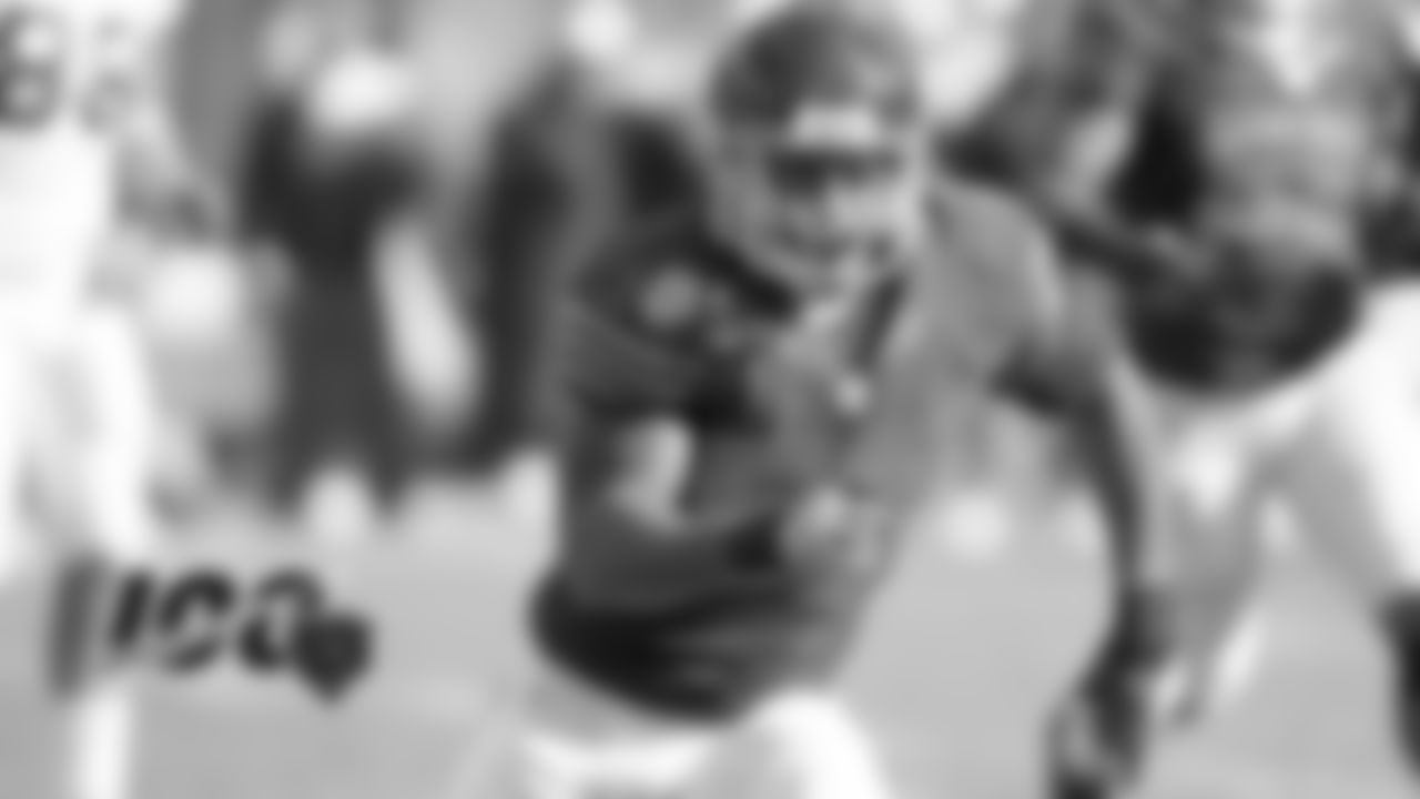 2012: Nick Roach, LB