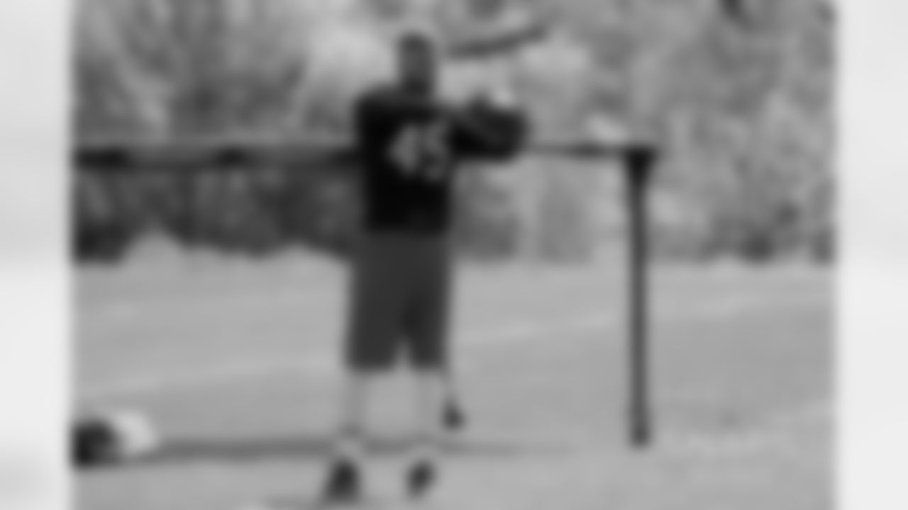 TE Joe Sommers