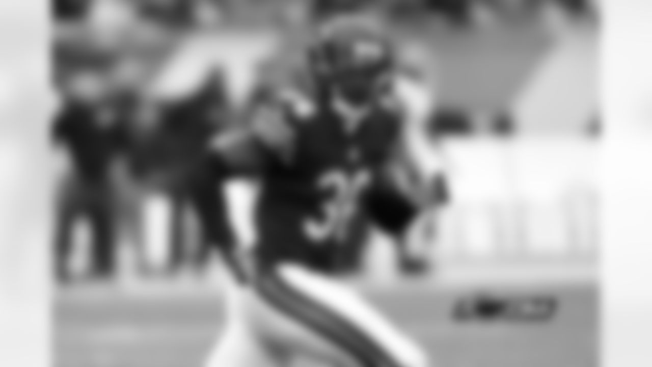 S Sherrod Martin
