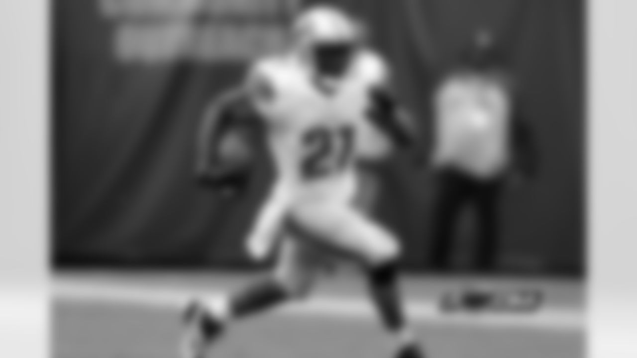 (Backups: 35 Joique Bell, 25 Mikel Leshoure, 41 Theo Riddick)