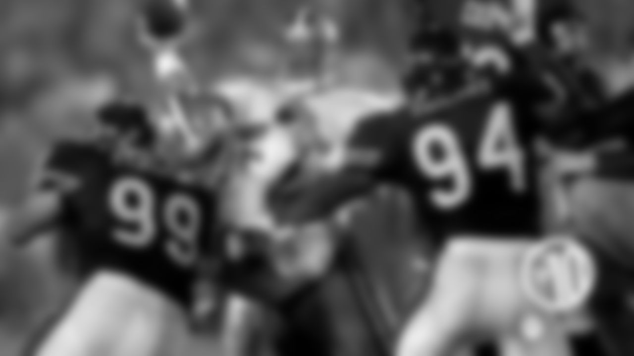 (2) Bears 22, Cowboys 6
Sept. 2, 1996 in Chicago
The Bears opened the season by stunning the defending Super Bowl champion Cowboys on Monday Night Football, holding Dallas without a touchdown and generating four takeaways.