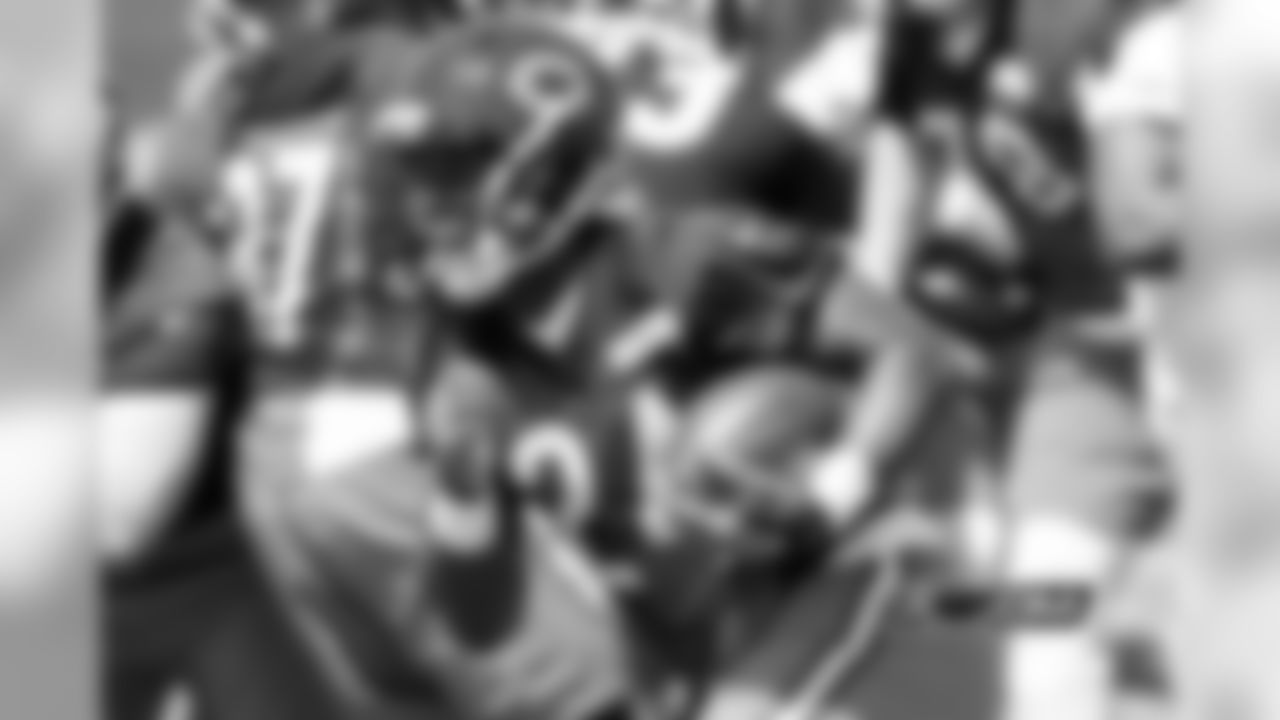 RB Jordan Howard
