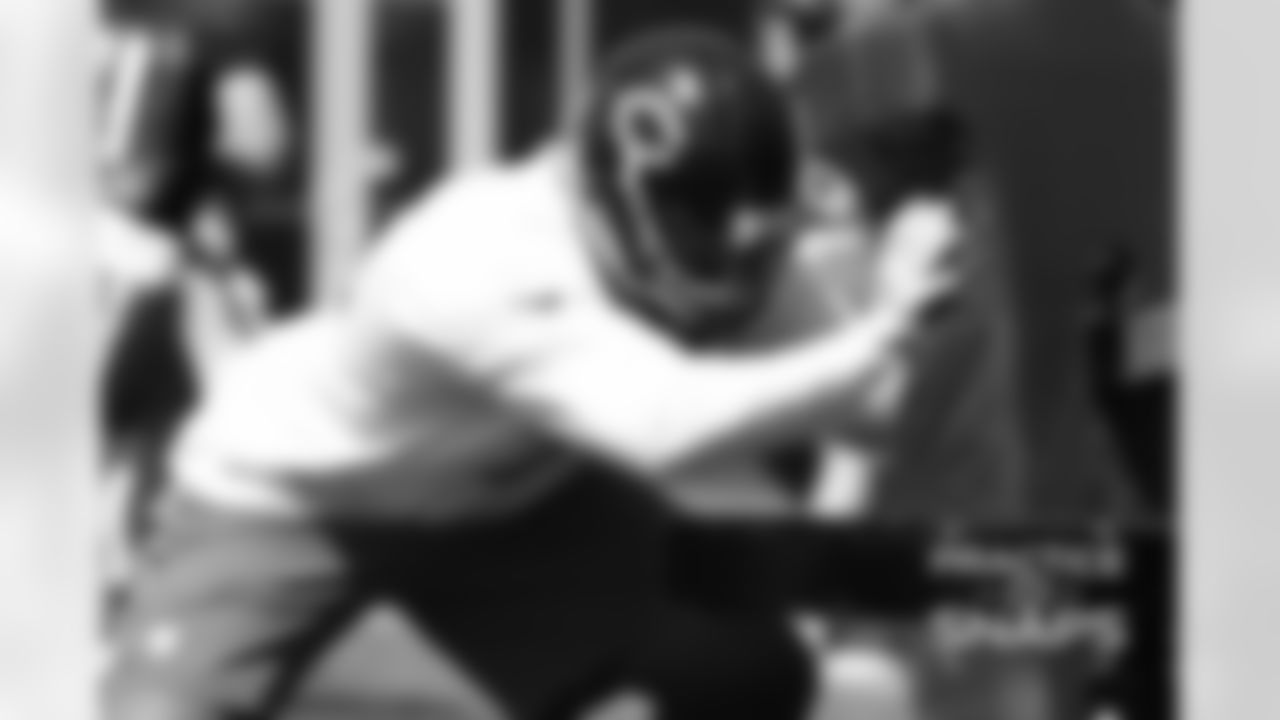 DL Jonathan Bullard