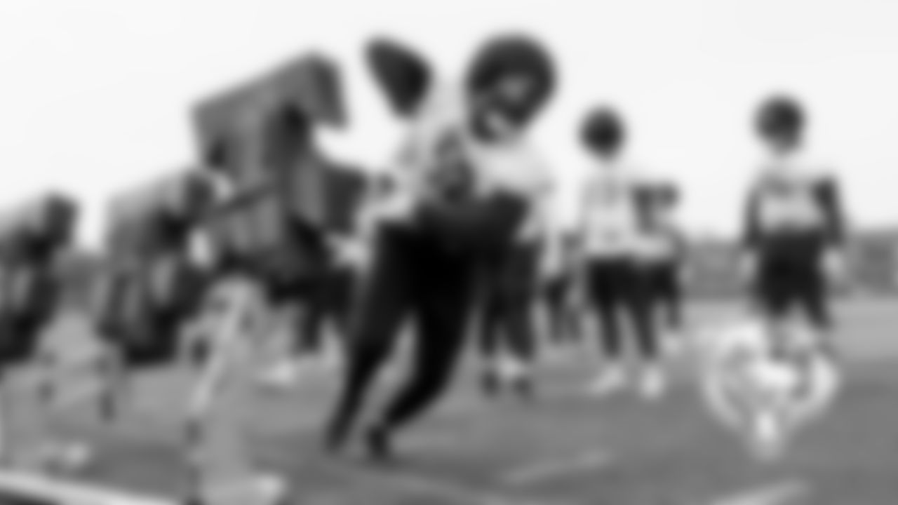 DL Terrell Lewis | #52
