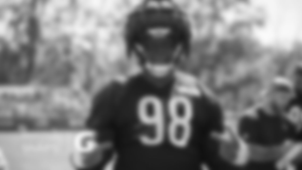 DL Micah Dew-Treadway